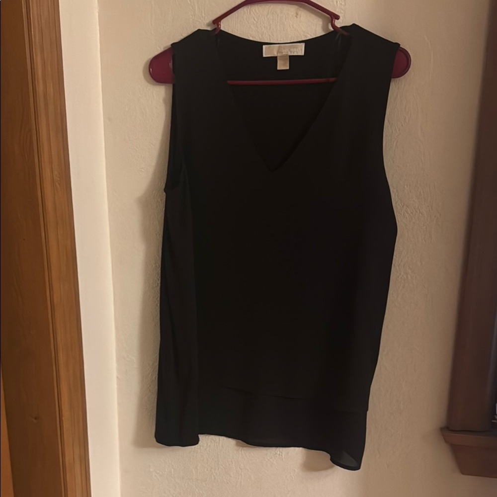 Black Sleeveless Tank Top